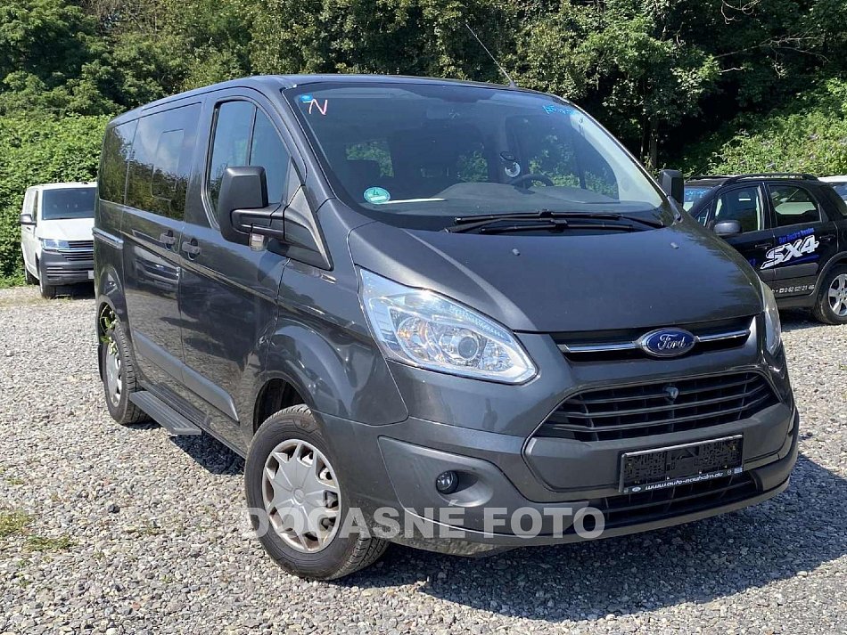 Ford Transit Custom 2.2TDCi Trend 8míst