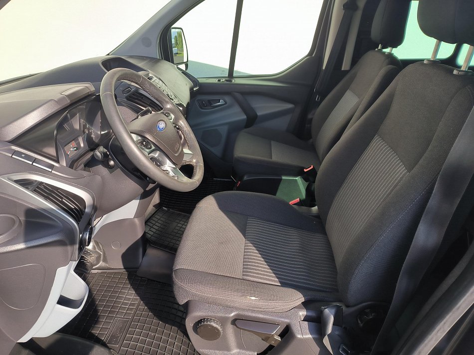 Ford Transit Custom 2.2TDCi Trend 8míst