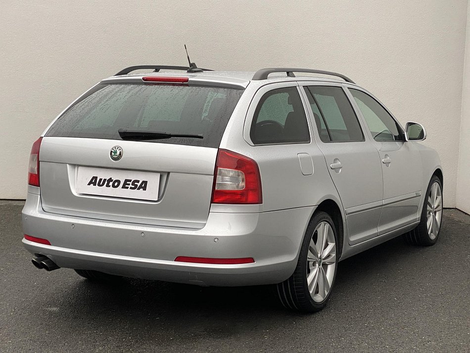 Škoda Octavia II 2.0 TDi RS