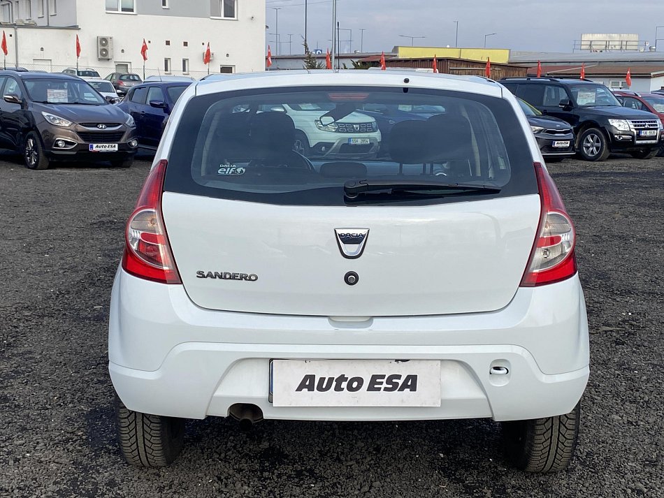 Dacia Sandero 1.2i 