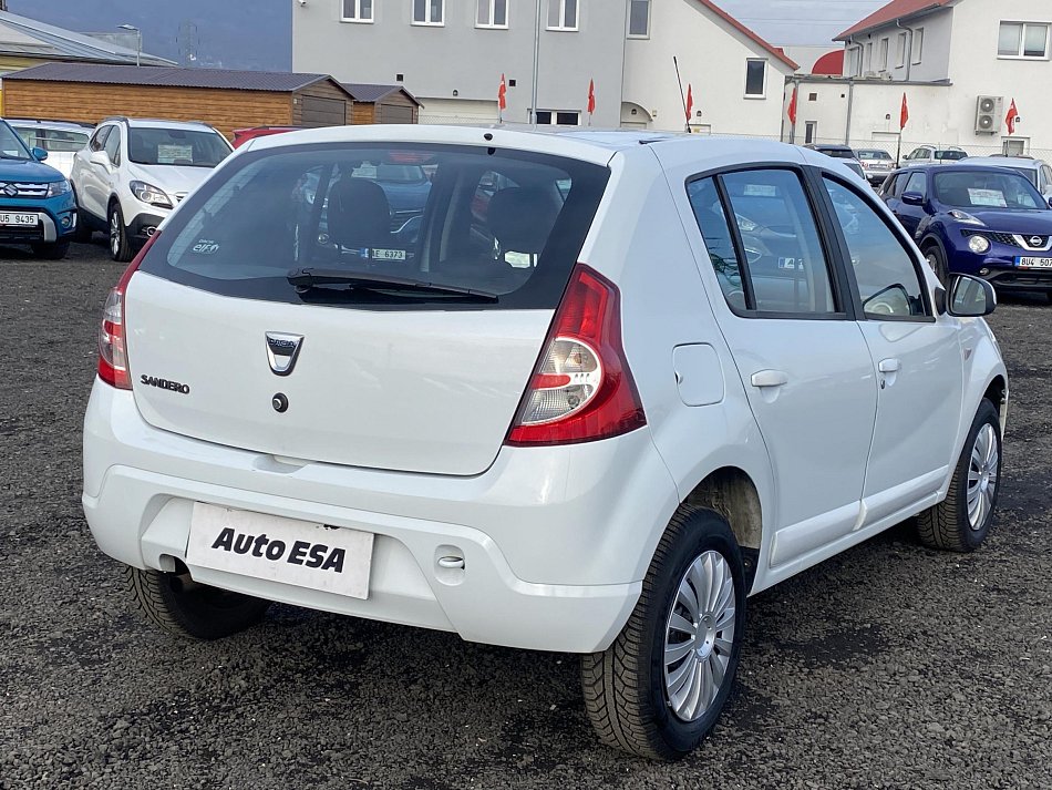 Dacia Sandero 1.2i 