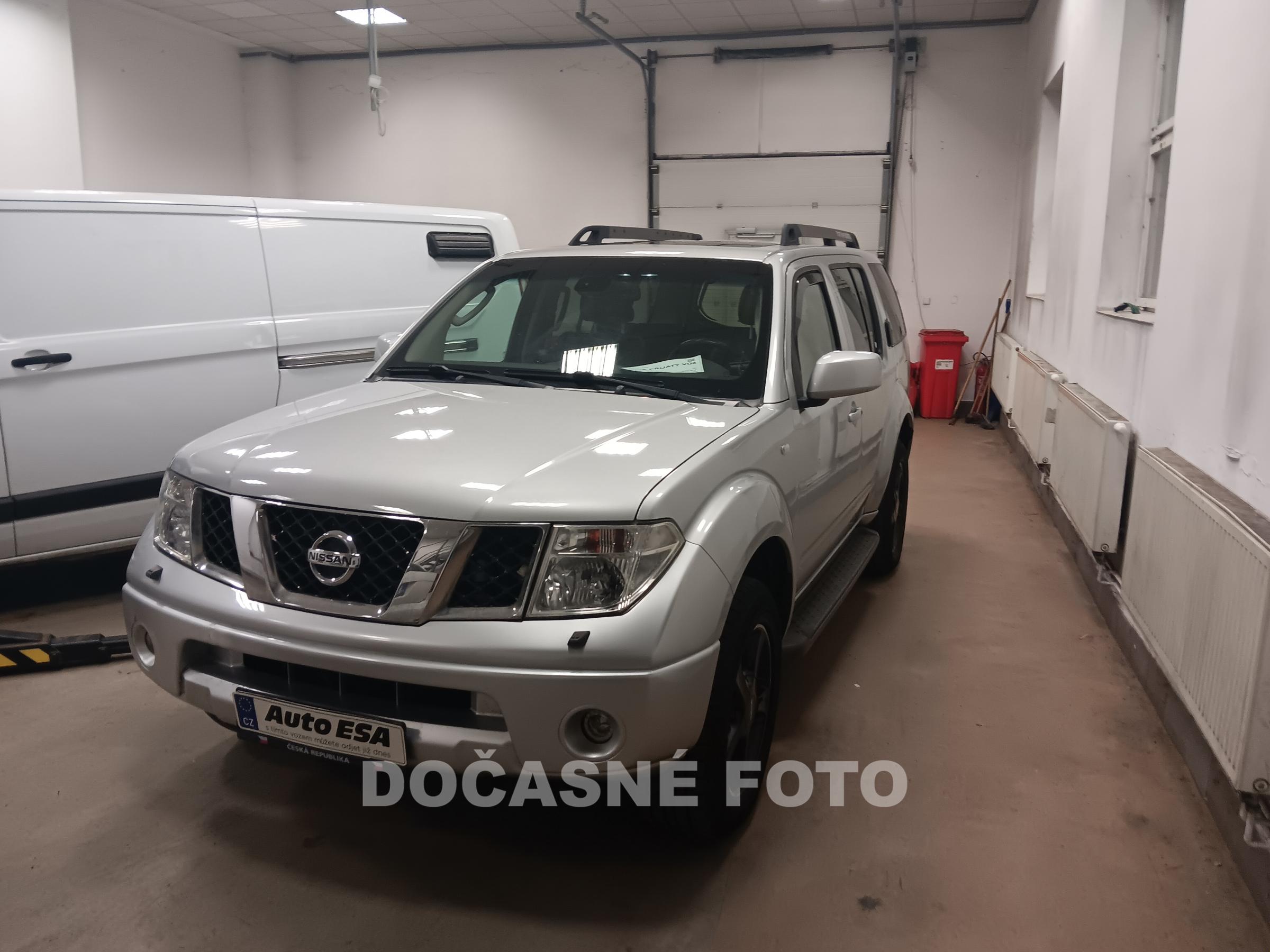 Nissan Pathfinder, 2007