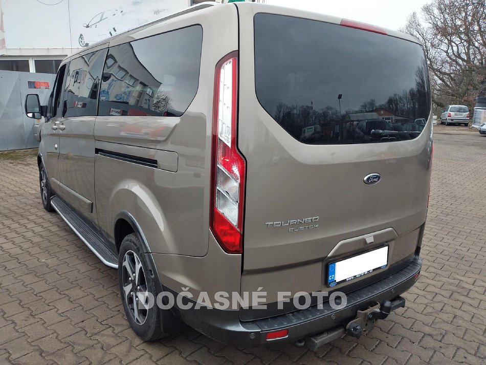 Ford Tourneo Custom 2.0TDCi Active L2