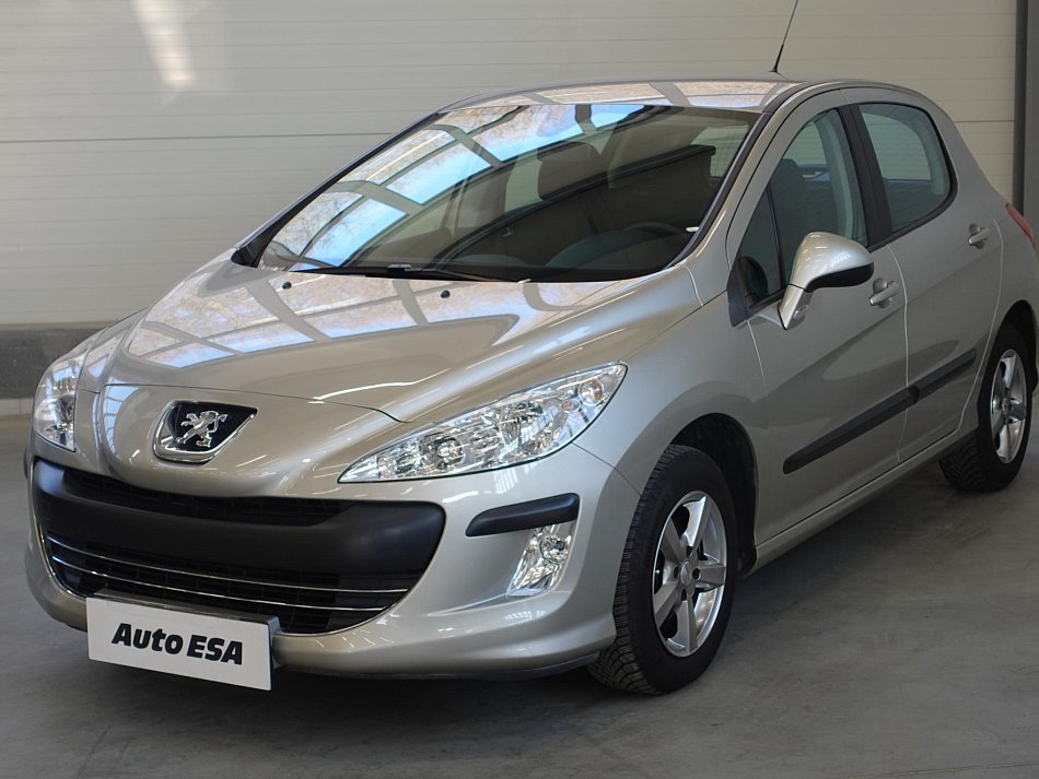 Peugeot 308 1.4i 