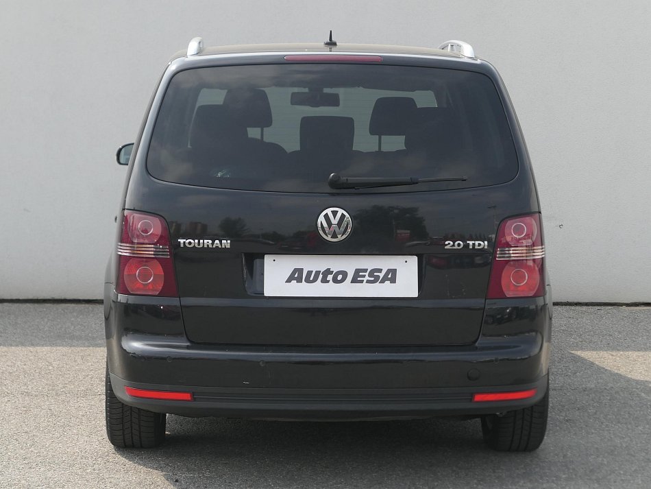 Volkswagen Touran 2.0TDi 