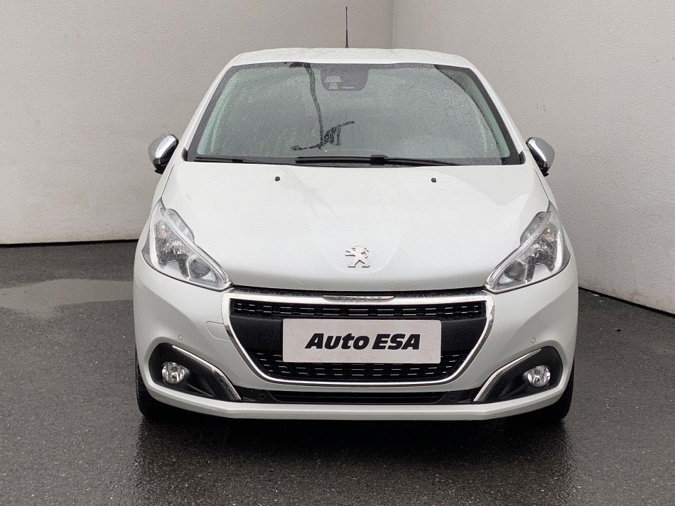 Peugeot 208 1.2 PT 