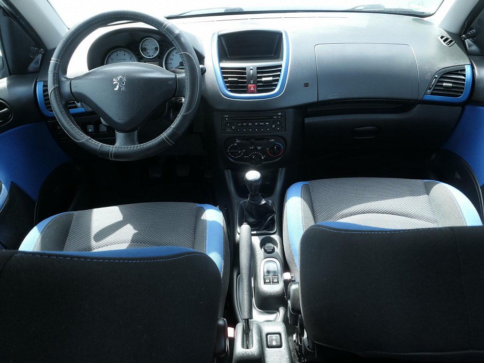 Peugeot 206 1.2i  +