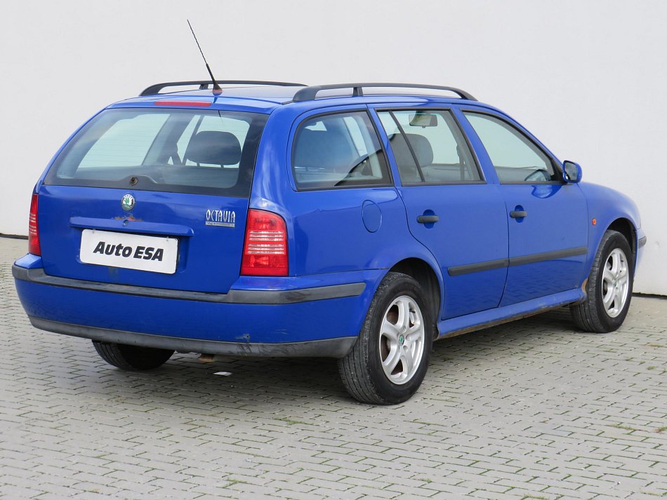 Škoda Octavia 1.6MPi SLX