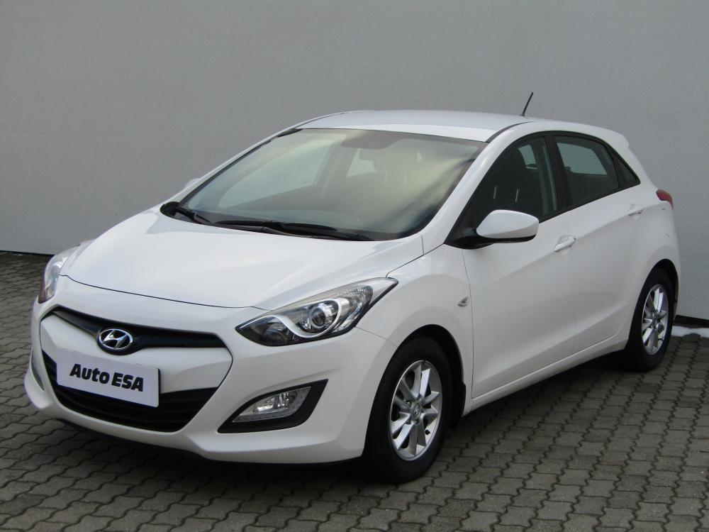 Hyundai i30, 2012 - pohled č. 3