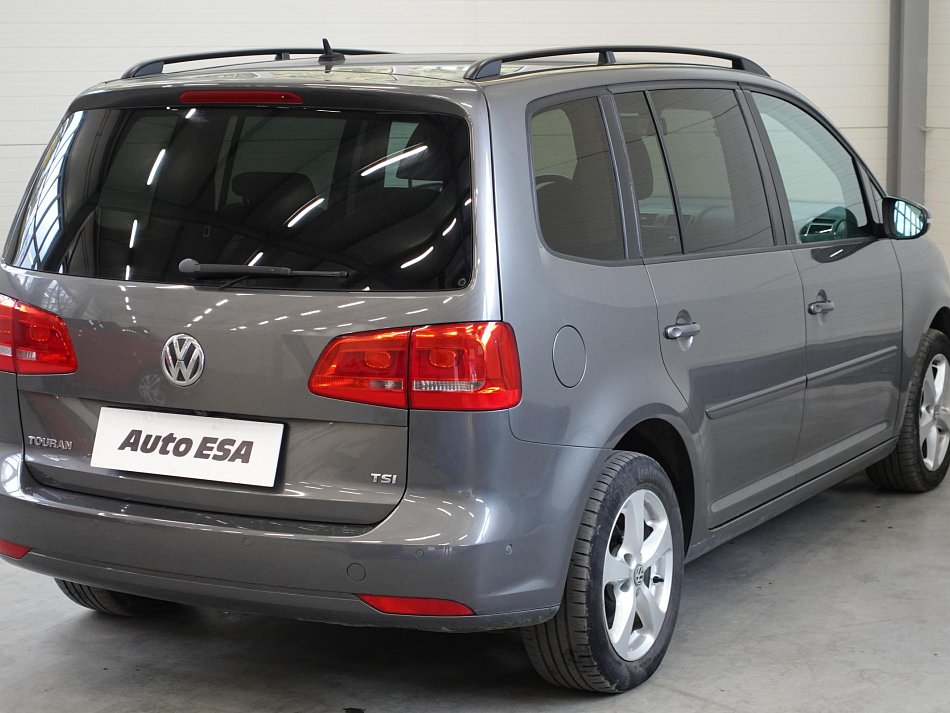 Volkswagen Touran 1.4TSI 