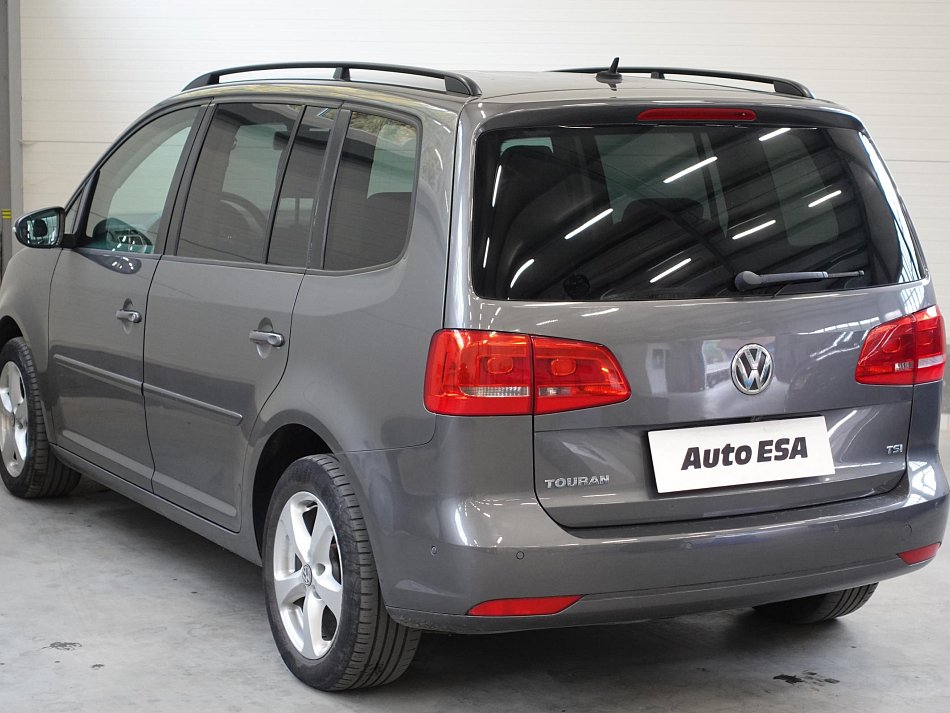 Volkswagen Touran 1.4TSI 