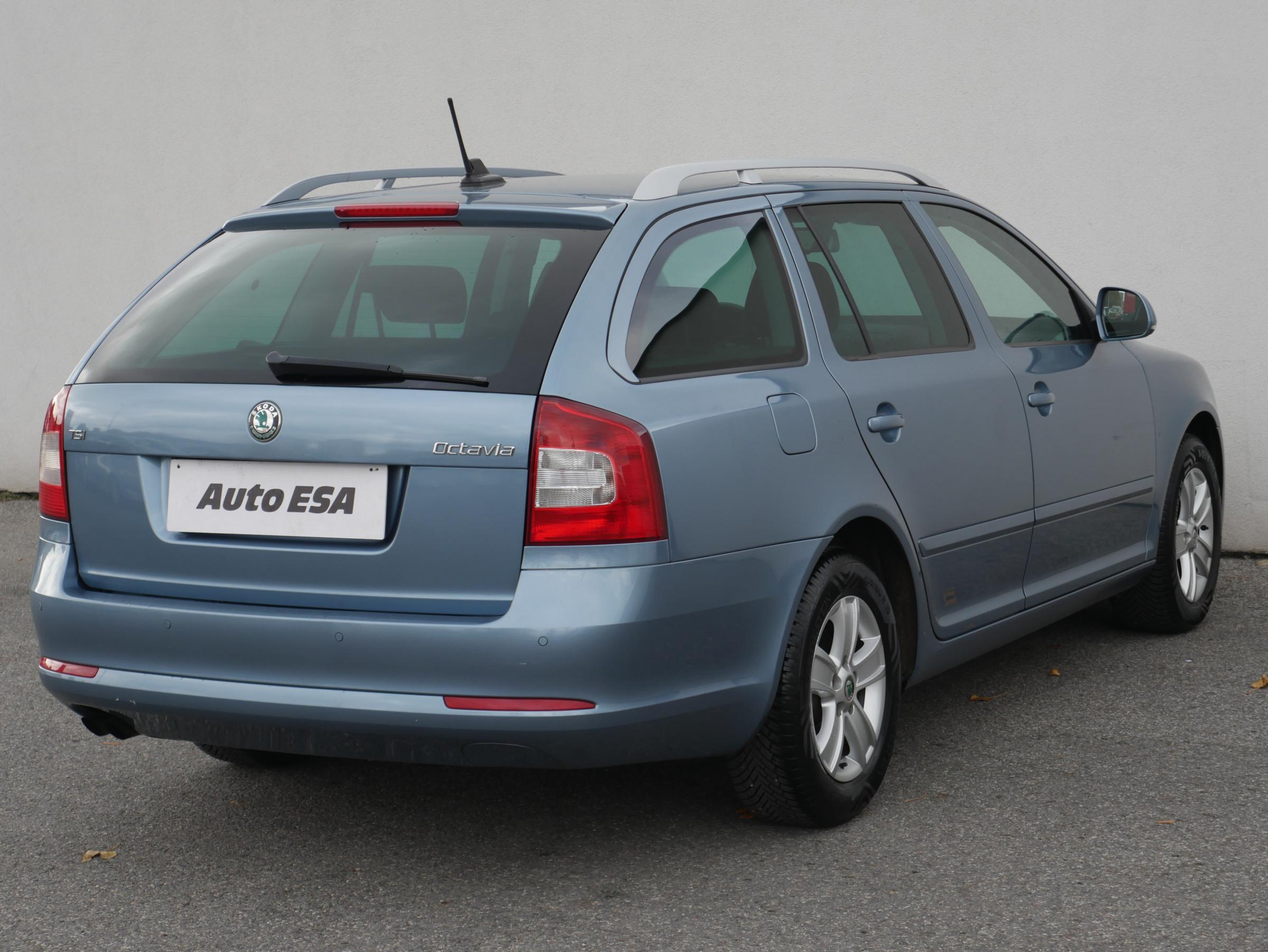 Škoda Octavia II, 2010 - pohled č. 4