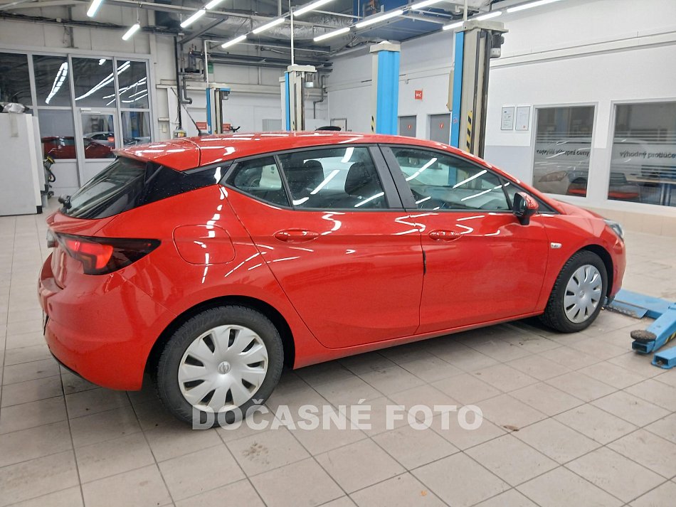 Opel Astra 1.5 