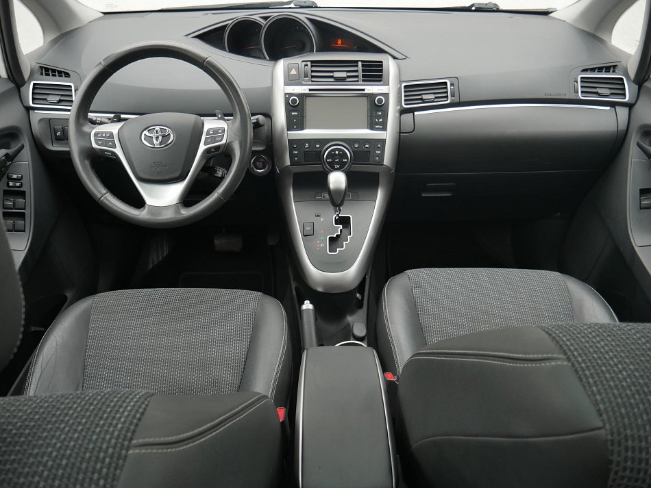 Toyota Verso 2.2 D-4D 