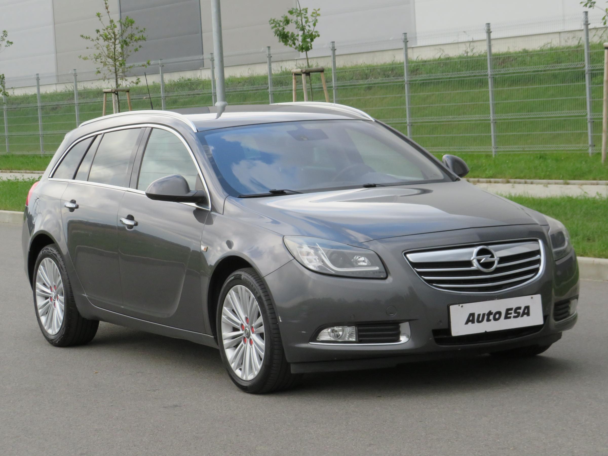 Opel Insignia, 2012 - pohled č. 1