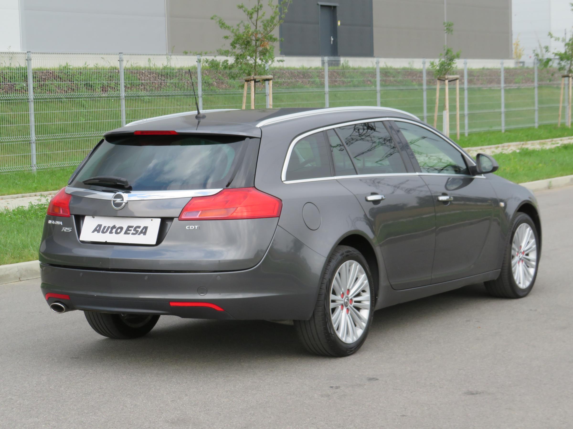 Opel Insignia, 2012 - pohled č. 5