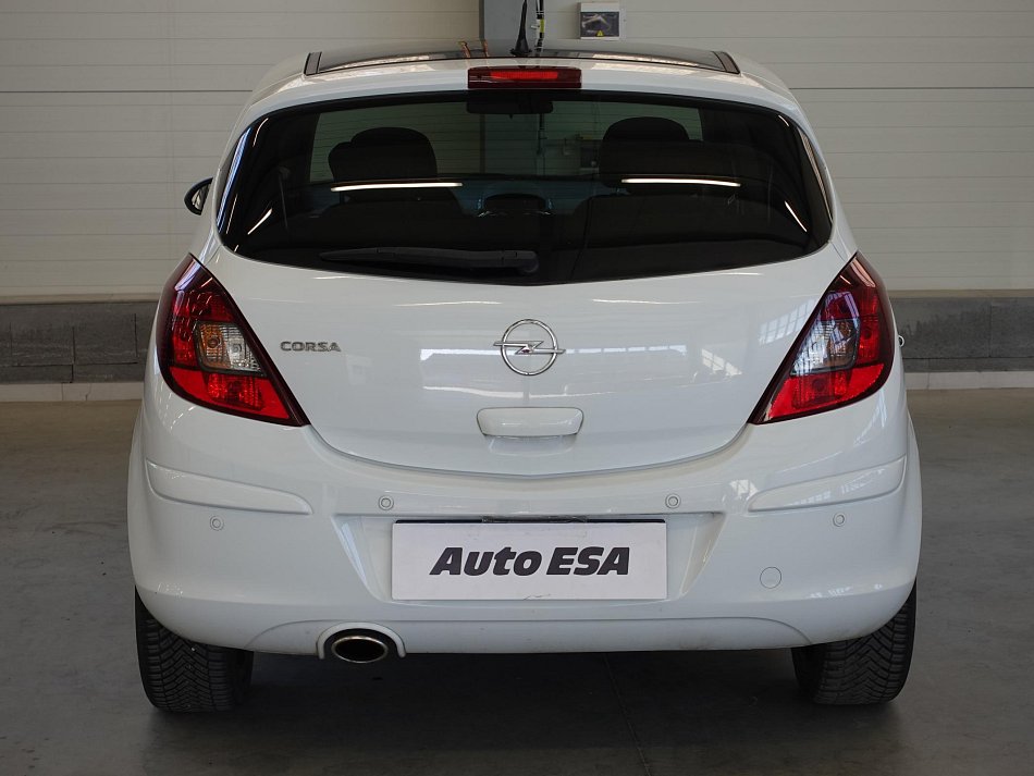 Opel Corsa 1.4i 