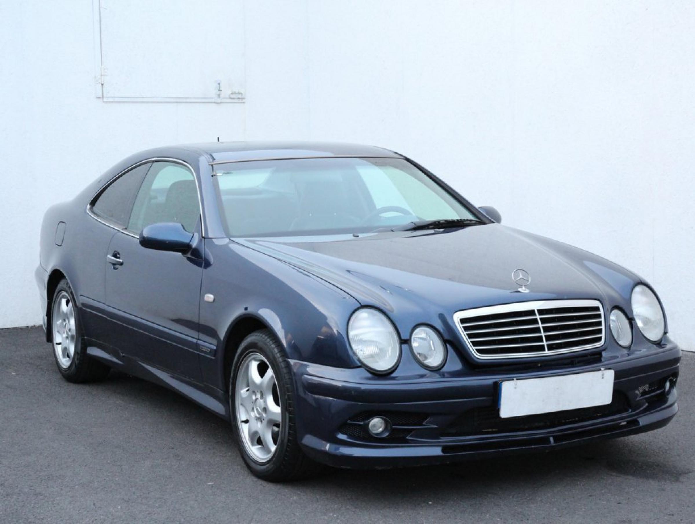 Mercedes-Benz CLK, 2001