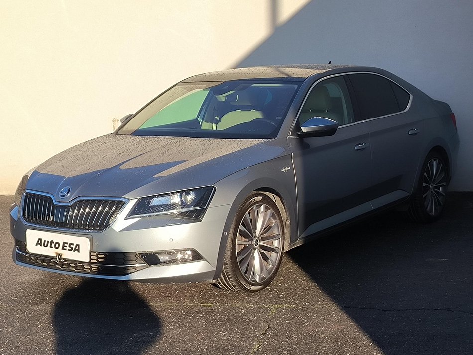 Škoda Superb III 2.0 TSI 