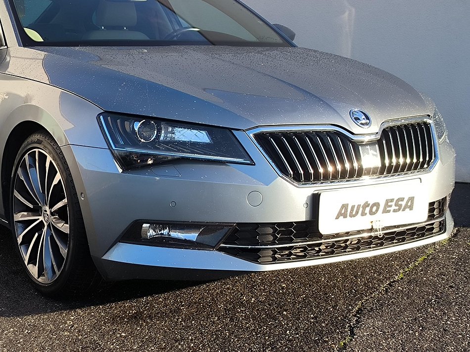 Škoda Superb III 2.0 TSI 