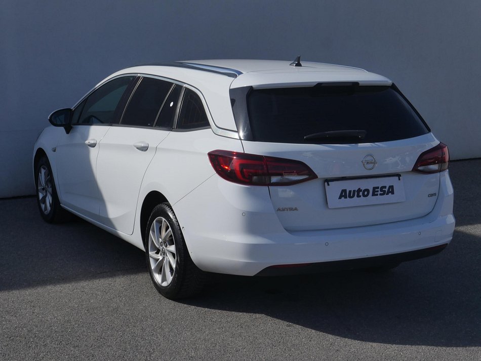 Opel Astra 1.6 CDTi Innovation