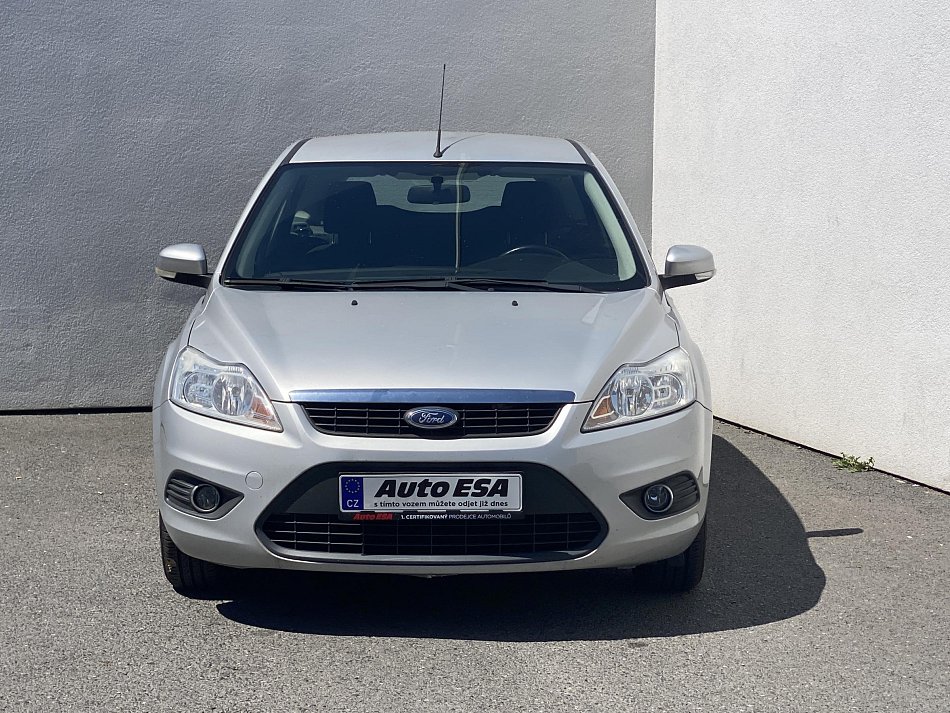 Ford Focus 1.6i 