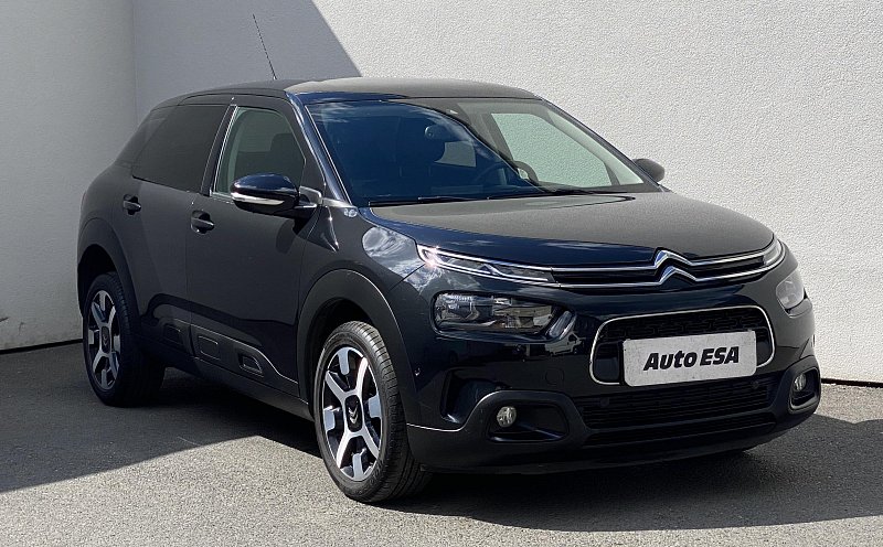 Citroën C4 Cactus 1.2 PT Shine