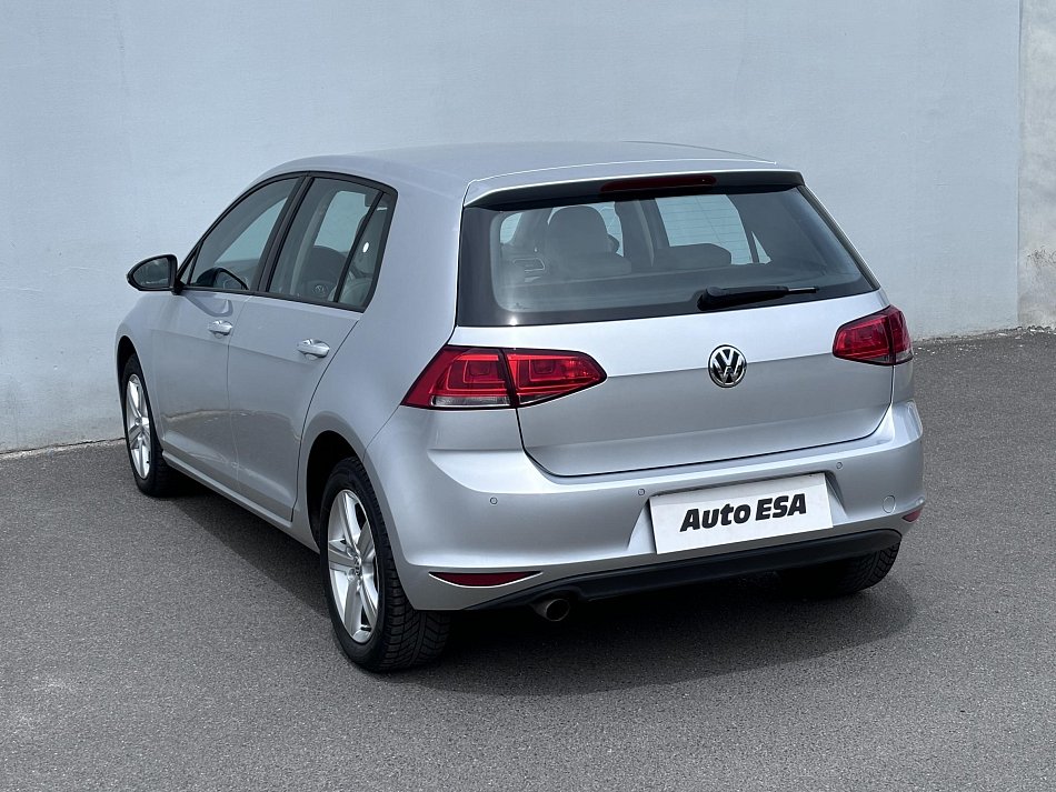 Volkswagen Golf 1.2 TSi Comfortline VII