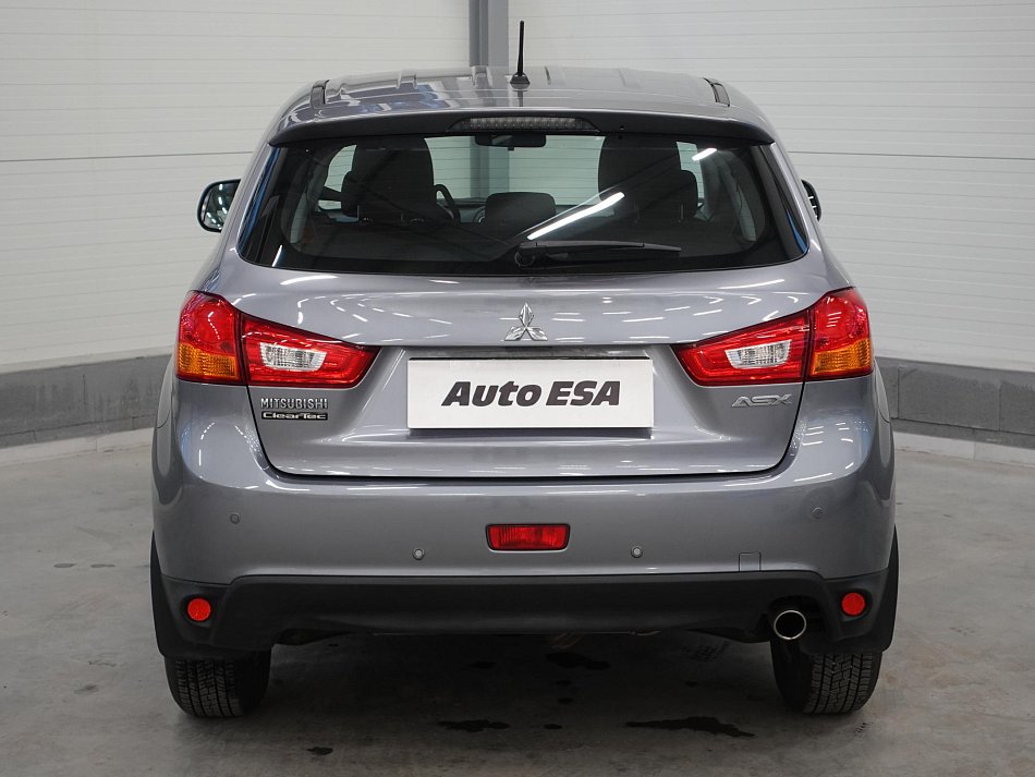 Mitsubishi ASX 1.6 i 