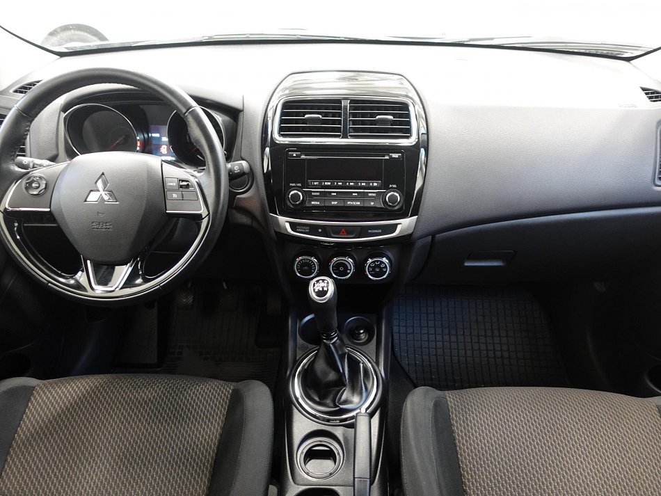 Mitsubishi ASX 1.6 i 