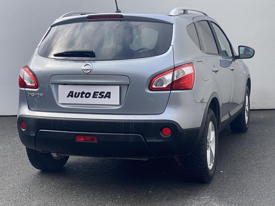 Nissan Qashqai 1.6 i 