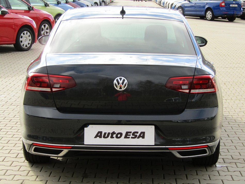 Volkswagen Passat 1.5 TSi 