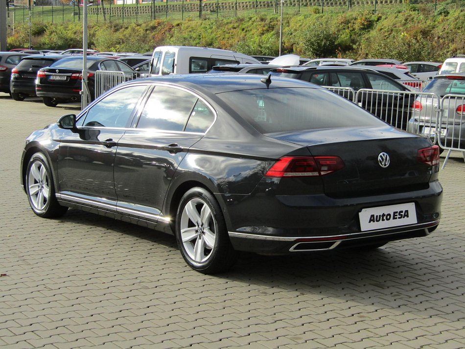 Volkswagen Passat 1.5 TSi 