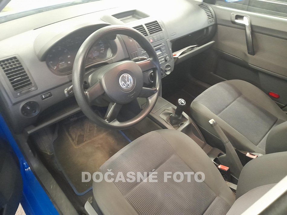 Volkswagen Polo 1.2 i 