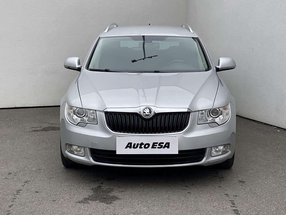 Škoda Superb II 2.0 TDi Elegance