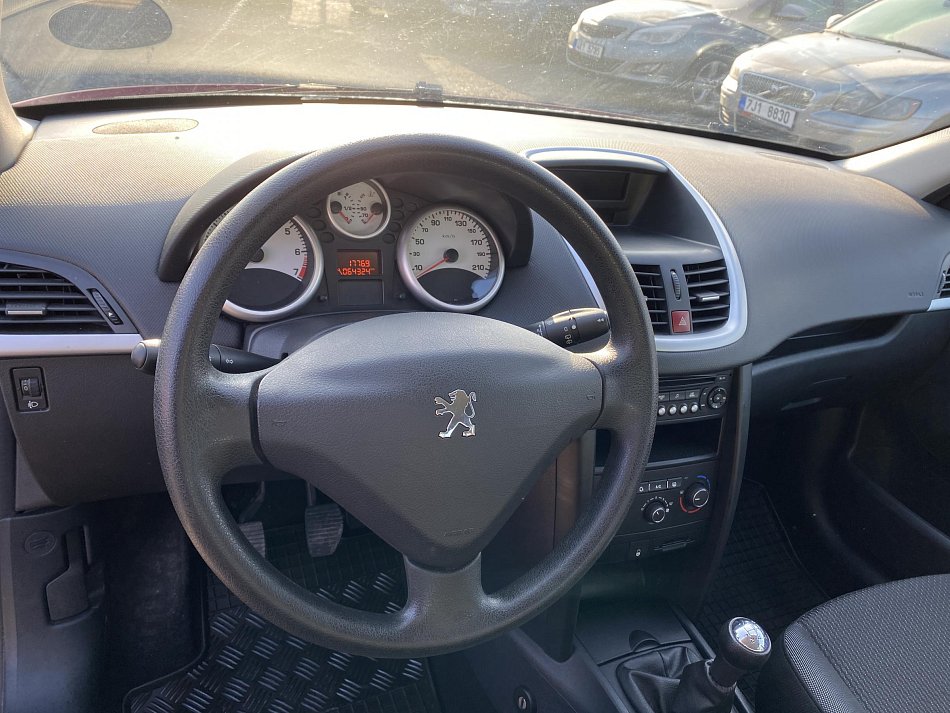 Peugeot 207 1.4 VTi 