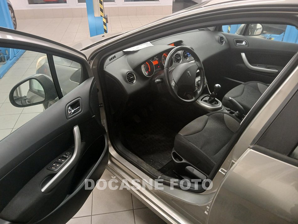 Peugeot 308 1.6 i 