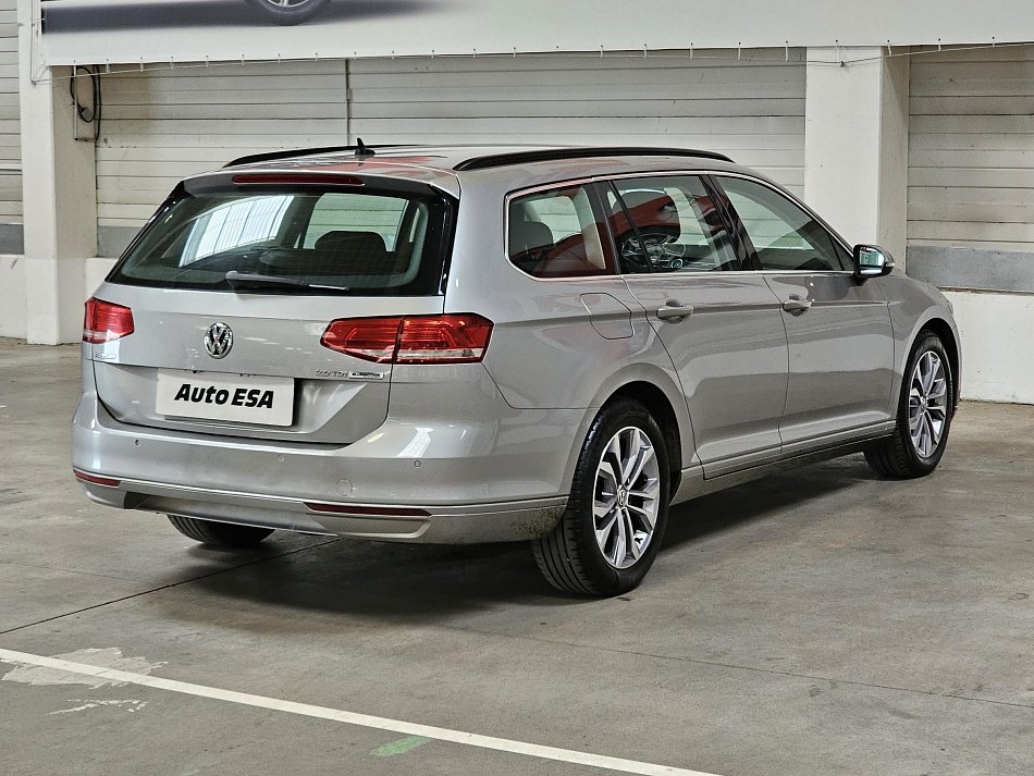 Volkswagen Passat 2.0 TDi 