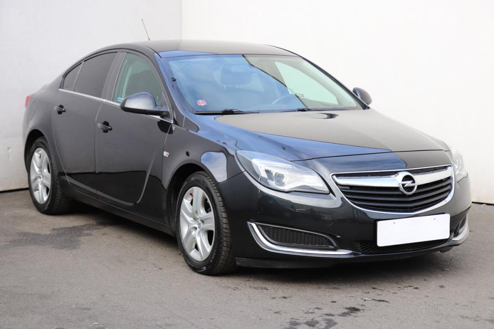 Opel Insignia, 2014 - celkový pohled