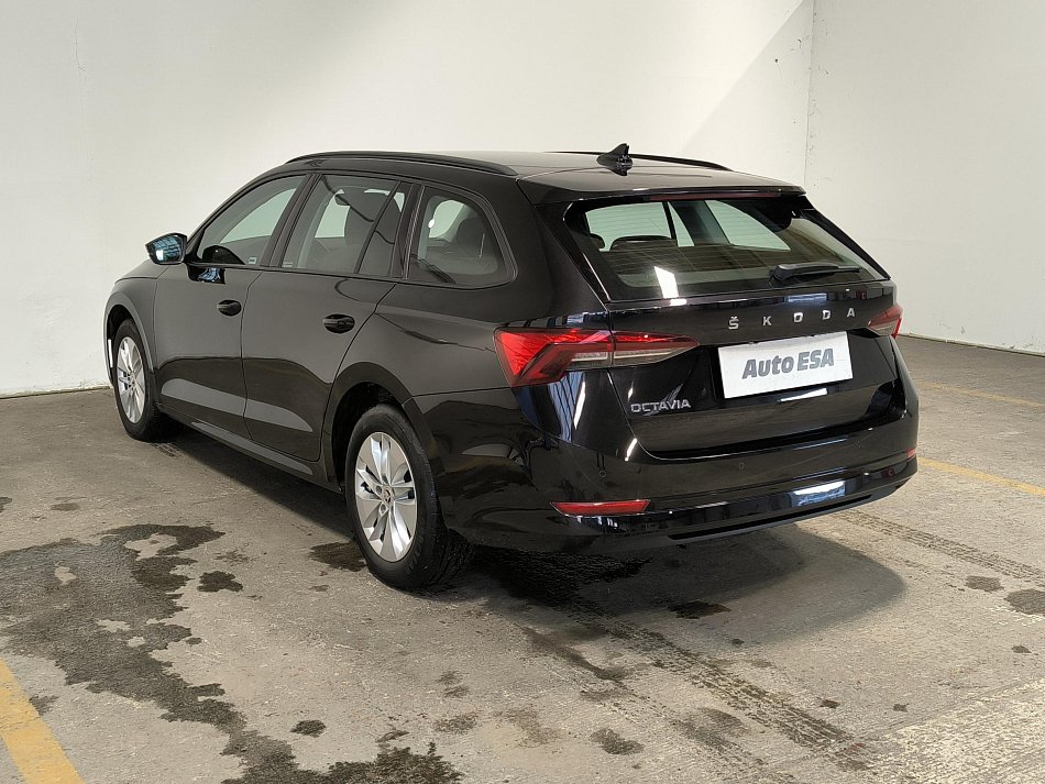 Škoda Octavia IV 2.0 TDi Ambition