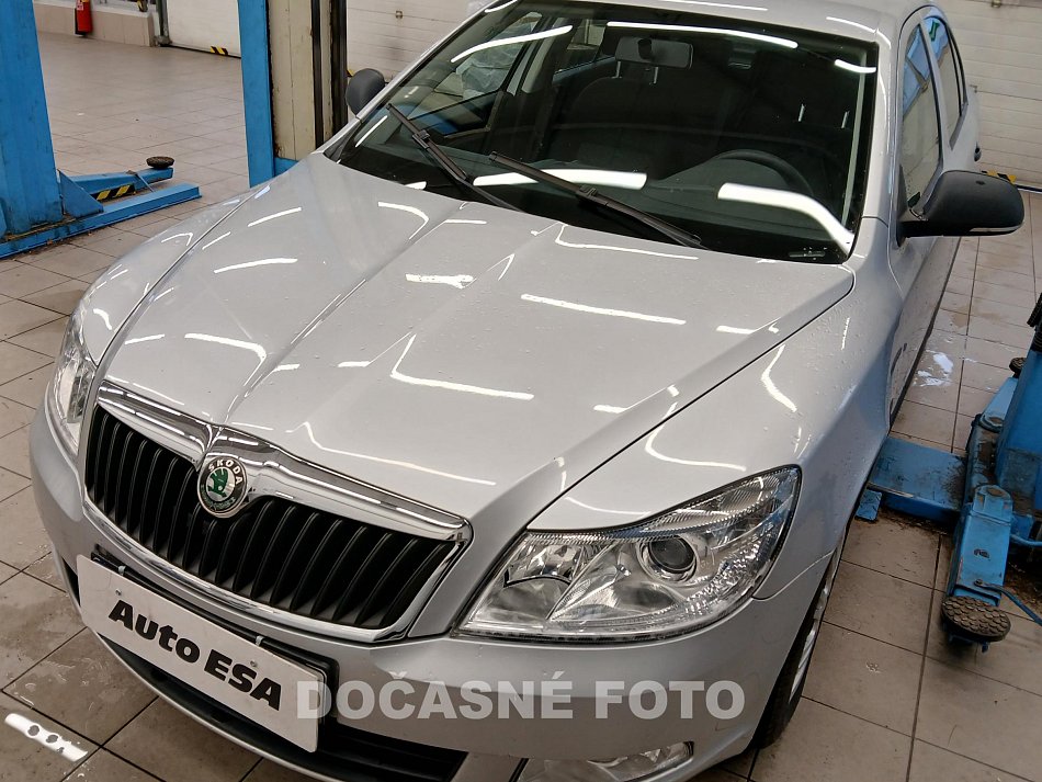 Škoda Octavia II 1.6i 