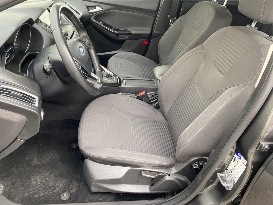 Ford Focus 1.0EB Titanium