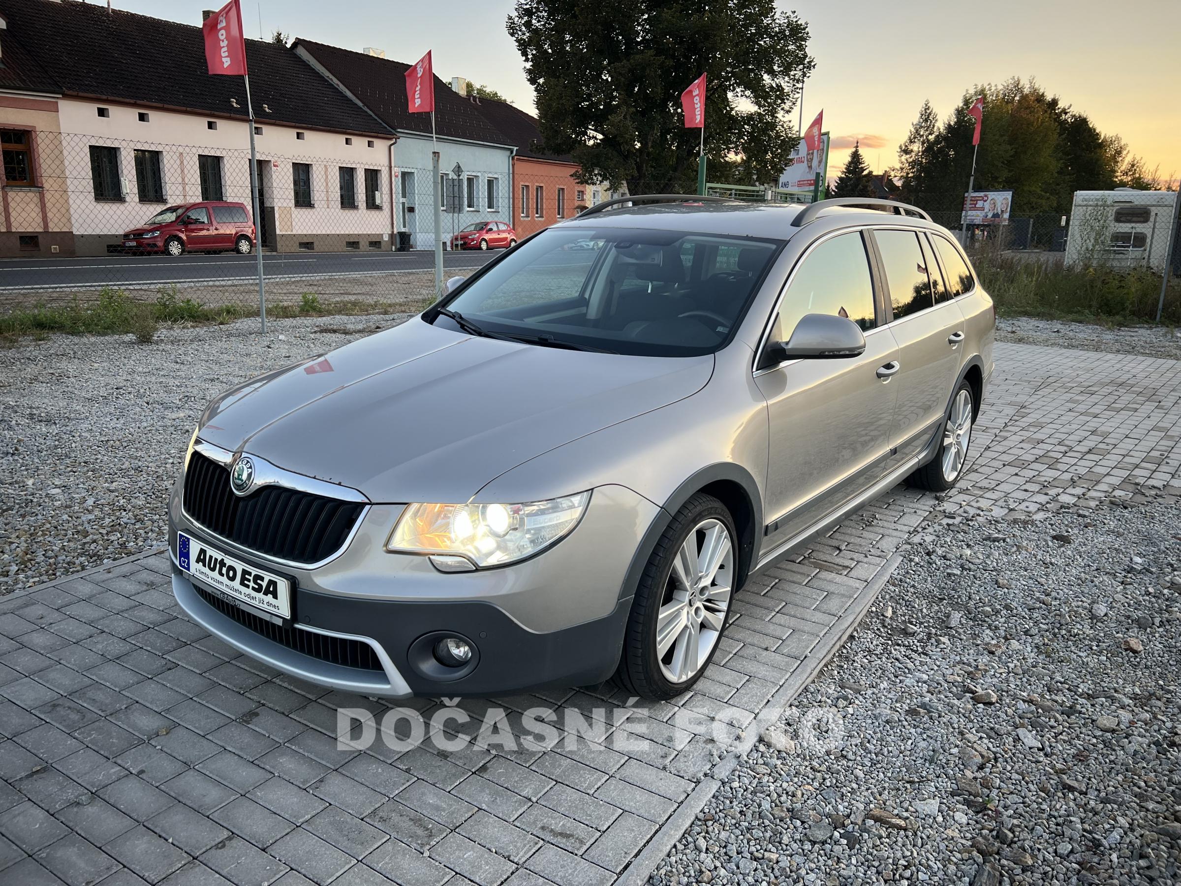 Škoda Superb II, 2012