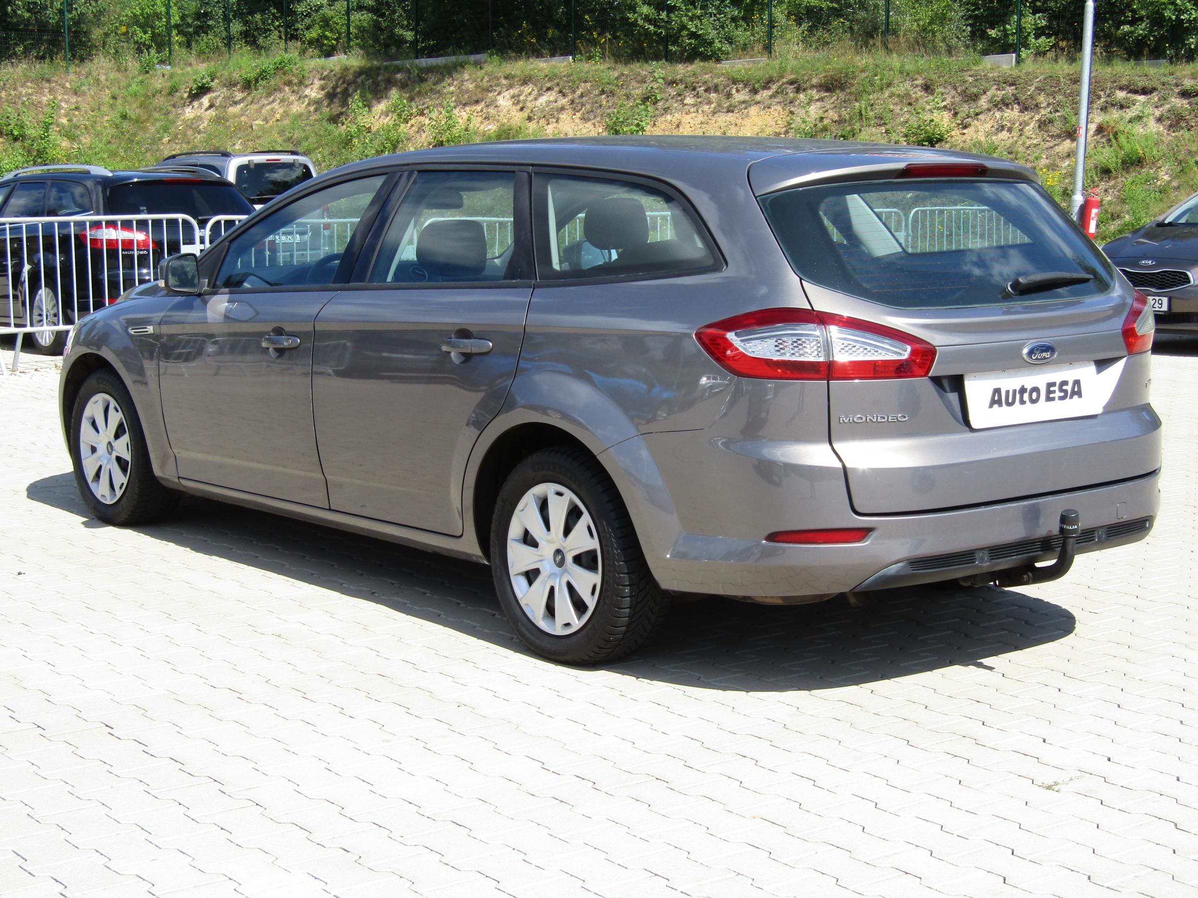 Ford Mondeo, 2011 - pohled č. 6