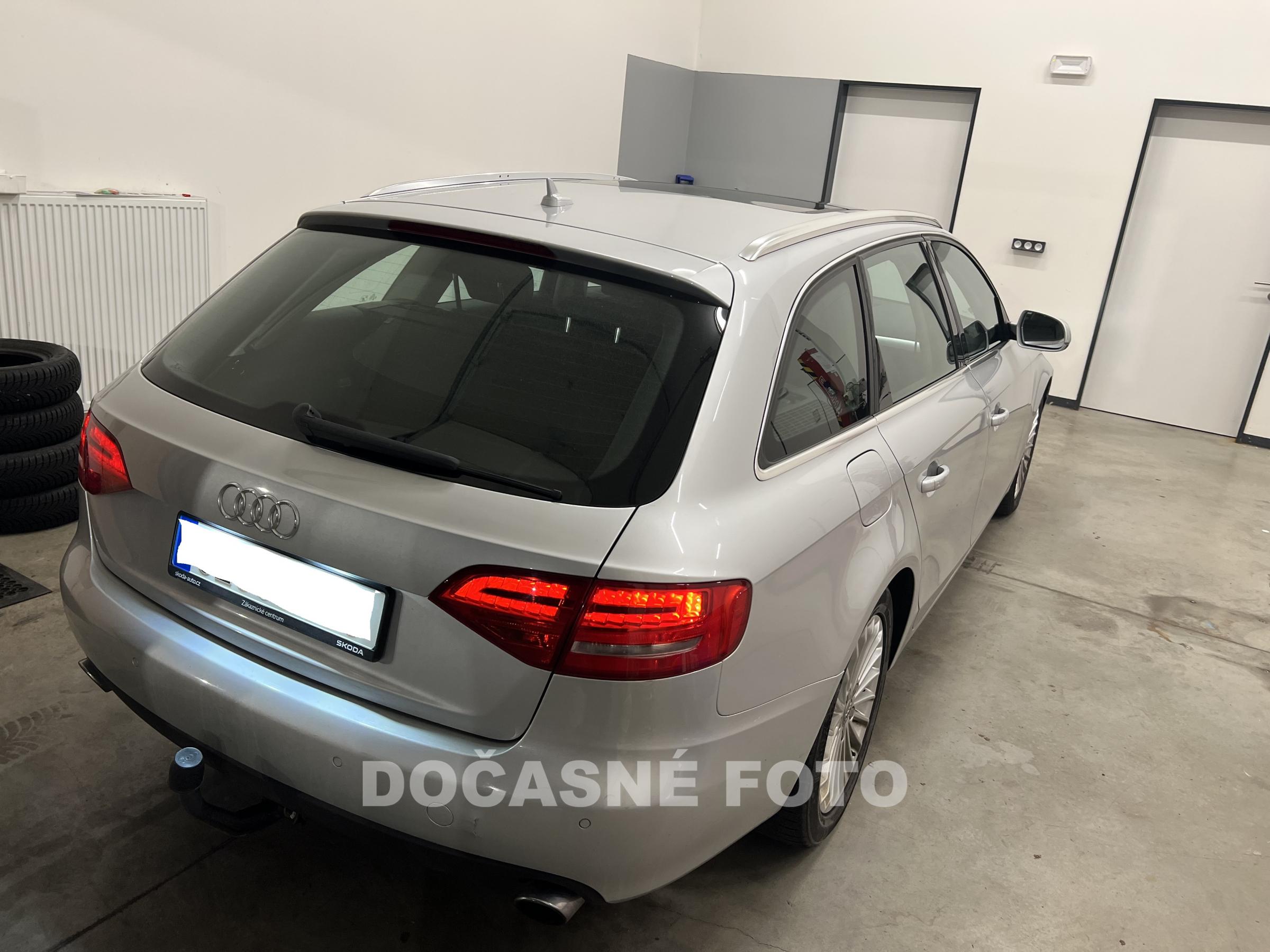 Audi A4, 2011 - pohled č. 2