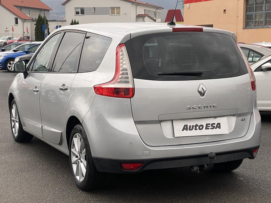 Renault Scénic 1.5 DCi 