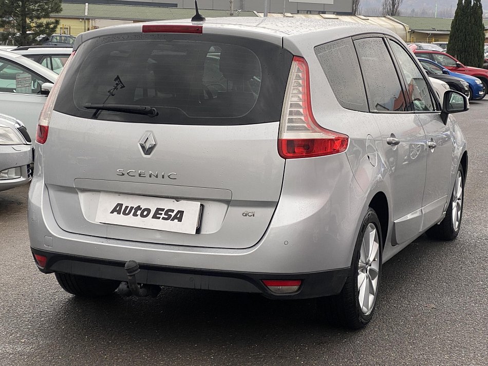 Renault Scénic 1.5 DCi 