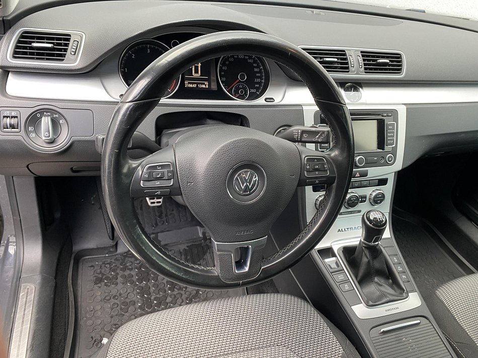 Volkswagen Passat 2.0 TDi  4x4