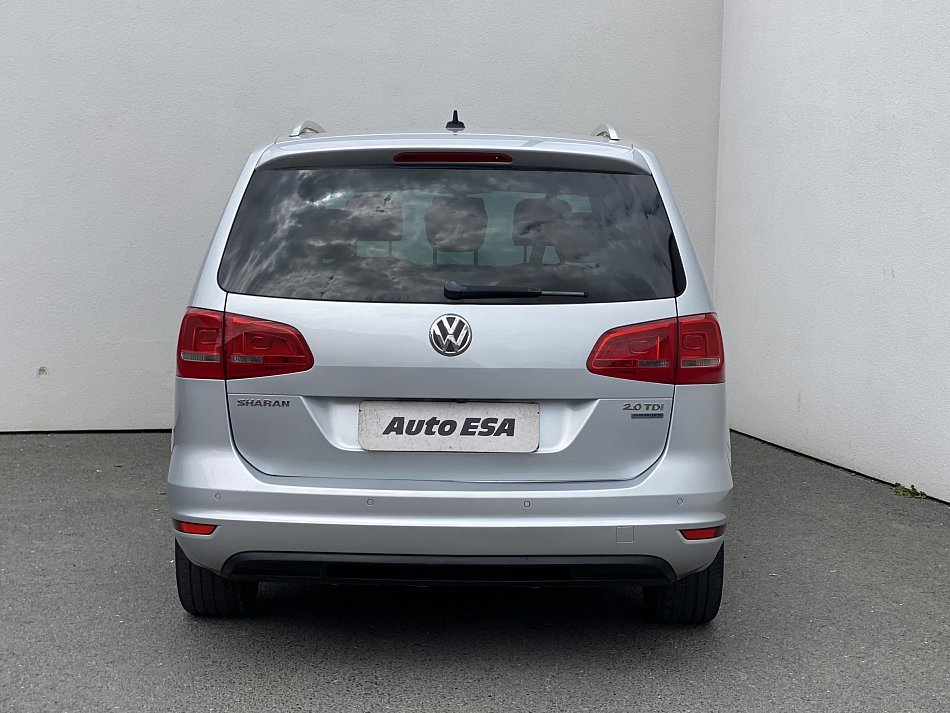 Volkswagen Sharan 2.0 TDi Highline 7 míst