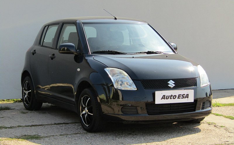 Suzuki Swift 1.3i 